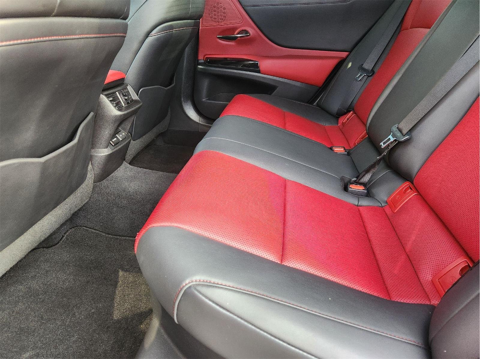 Used 2022 Lexus ES 300h F Sport w/ Accessory Package 2 FWD image 31
