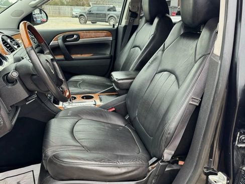 Used 2011 Buick Enclave CXL image 20