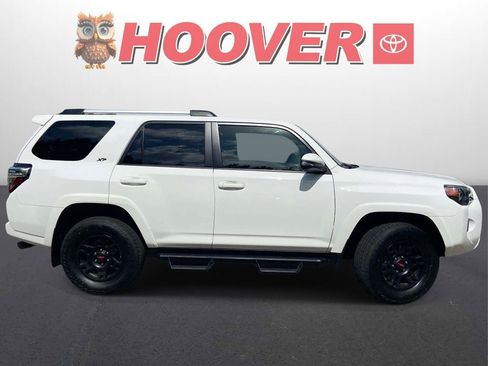 Used 2023 Toyota 4Runner SR5 Premium w/ Moonroof Package AWD/4WD image 2