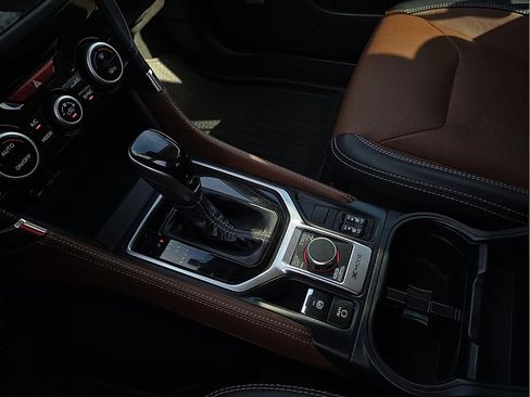 Used 2022 Subaru Forester Touring w/ Popular Package #2 image 21