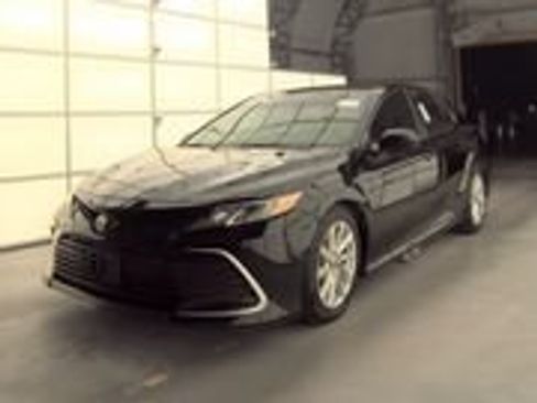 Used 2023 Toyota Camry LE FWD image 1