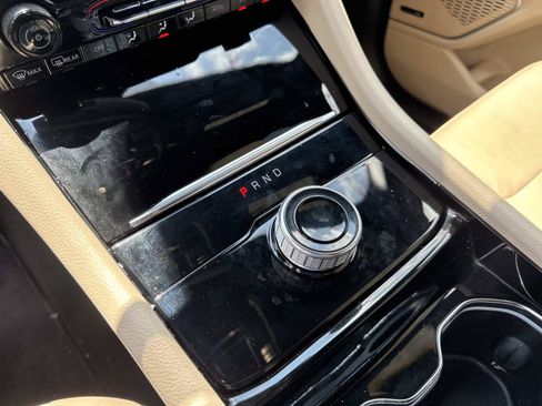 Used 2023 Jeep Grand Cherokee Limited RWD image 26