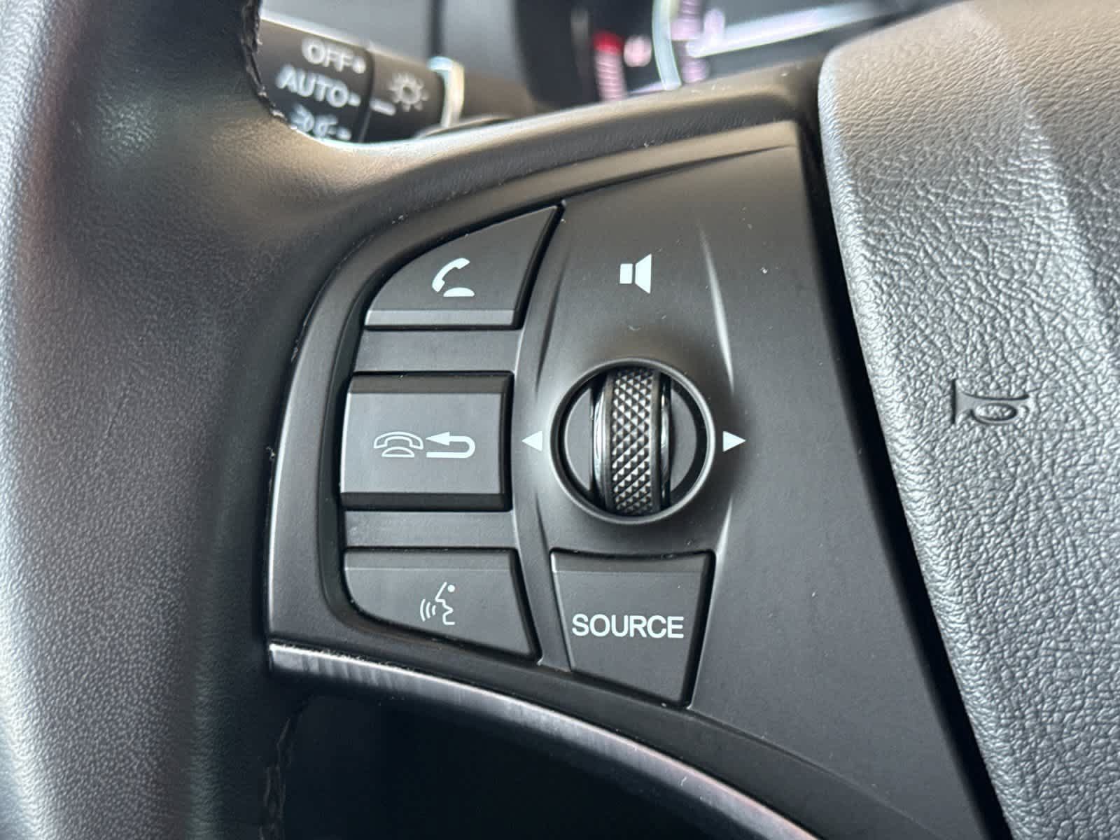 Used 2020 Acura MDX w/ Technology Package AWD/4WD image 26