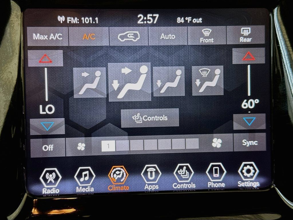 Used 2021 Jeep Compass Limited FWD image 17