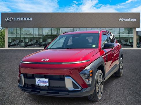 Certified 2026 Hyundai Kona SEL Sport AWD/4WD image 4