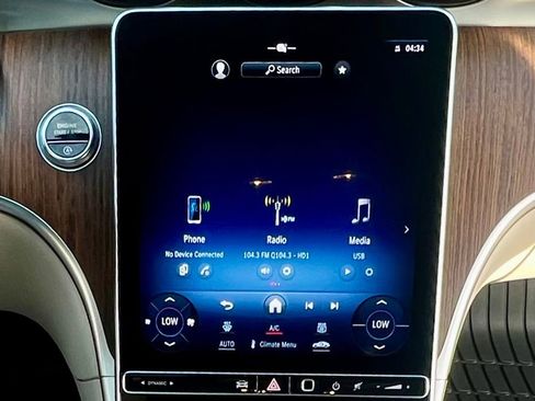 Certified 2023 Mercedes-Benz C 300 4MATIC Sedan image 34