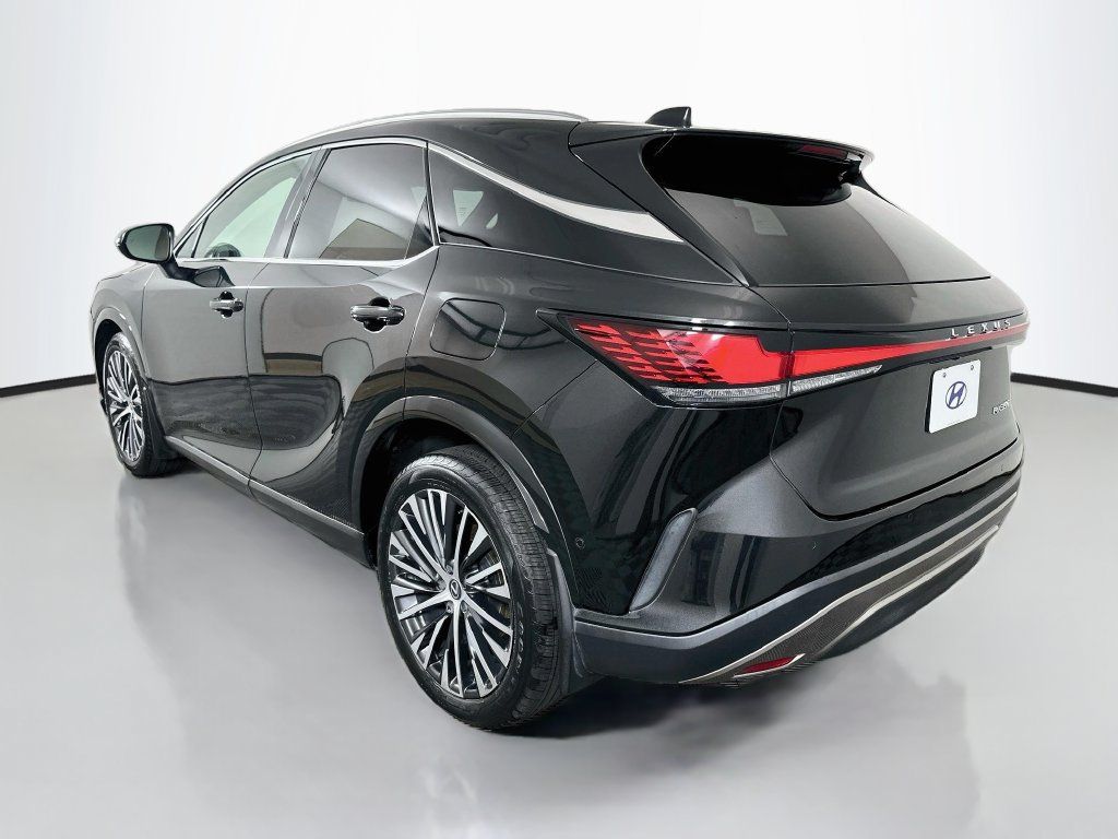 Used 2023 Lexus RX 350 Premium Plus w/ Cold Area Package FWD image 7