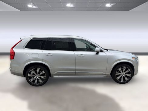 Used 2022 Volvo XC90 T6 Inscription w/ Advanced Package AWD/4WD image 8
