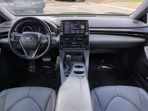 Used 2019 Toyota Avalon XSE w/ Protection Package FWD image 14