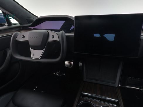 Used 2022 Tesla Model S image 22