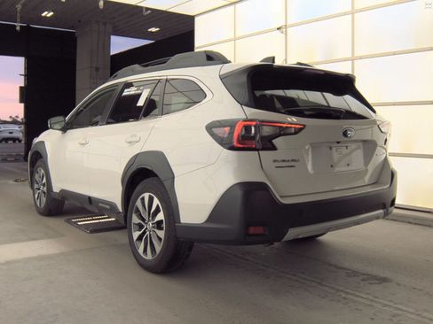 Used 2024 Subaru Outback Limited AWD/4WD image 7