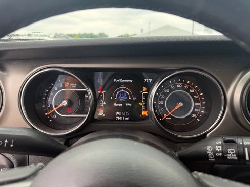 Used 2019 Jeep Wrangler Unlimited Sport S AWD/4WD image 5