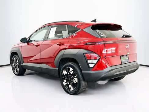 Used 2025 Hyundai Kona SEL image 5