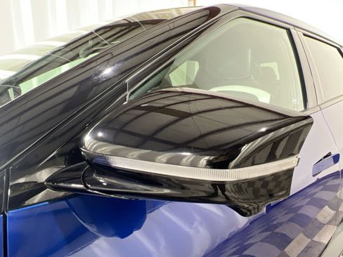 Used 2022 Kia EV6 GT-Line w/ GT-Line Suede Seat Package image 14