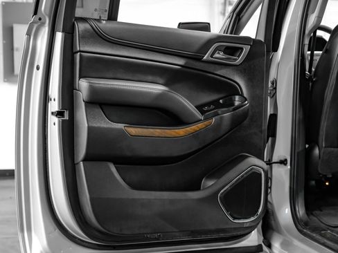 Used 2020 GMC Yukon XL Denali RWD image 55