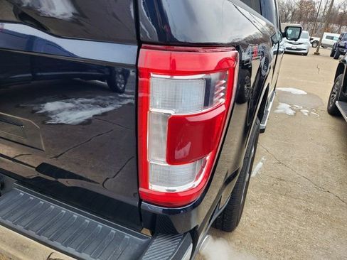 Used 2022 Ford F150 Lariat w/ Equipment Group 502A High image 5