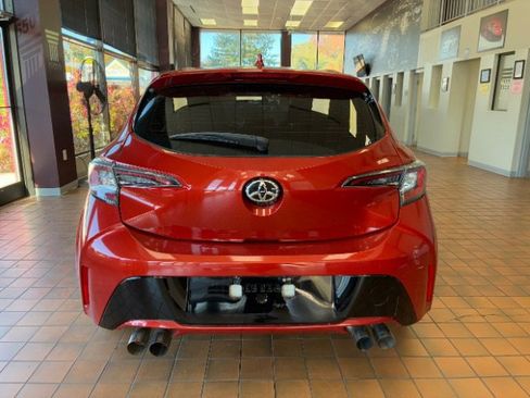 Used 2020 Toyota Corolla SE image 6
