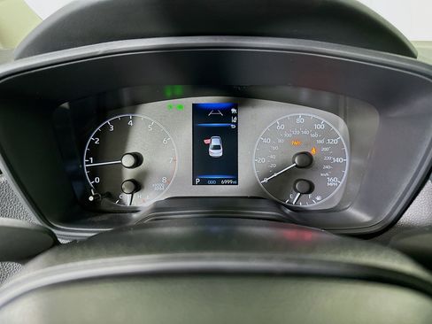 Used 2025 Toyota Corolla LE image 19