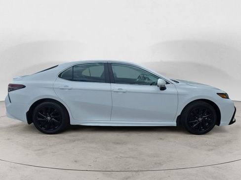 Used 2024 Toyota Camry SE FWD image 6