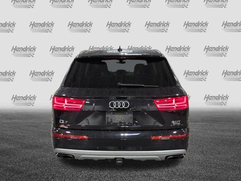 Used 2018 Audi Q7 3.0T Prestige w/ Prestige Package AWD/4WD image 8