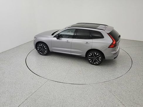 New 2026 Volvo XC60 B5 Ultra w/ Climate Package AWD/4WD image 19