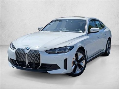 New 2026 BMW i4 eDrive40 w/ Premium Package RWD image 1