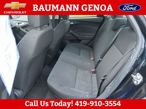 Used 2018 Ford Focus SE FWD image 13