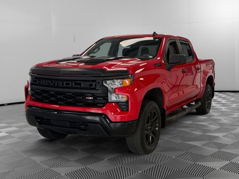 Used 2025 Chevrolet Silverado 1500 Custom Trail Boss w/ Turbomax Blackout Package AWD/4WD image 4