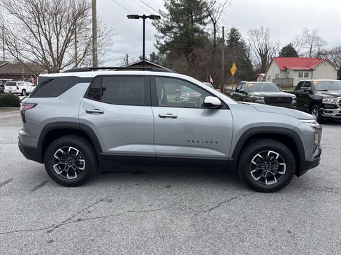 New 2026 Chevrolet Equinox ACTIV w/ Convenience Package III AWD/4WD image 9