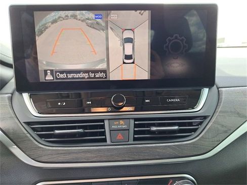 New 2025 Nissan Altima 2.5 SL image 41