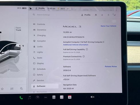 Used 2023 Tesla Model 3 Standard Range image 42