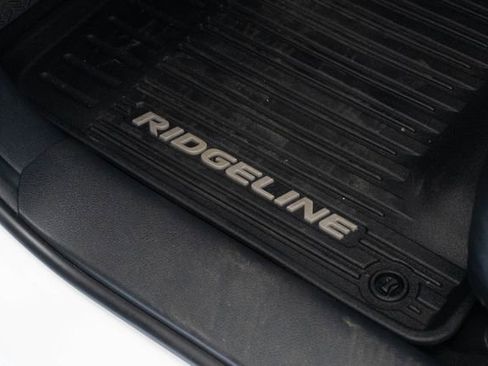 Used 2023 Honda Ridgeline Black Edition image 18