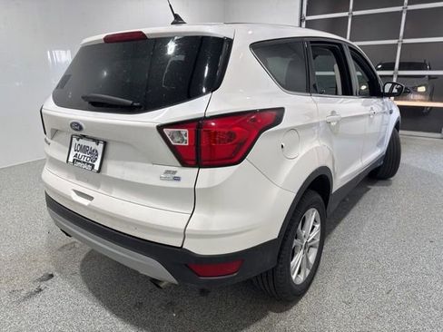 Used 2019 Ford Escape SE AWD/4WD image 5