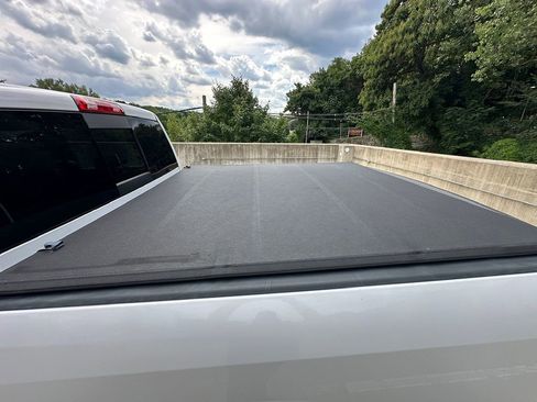 Used 2017 RAM 1500 Limited image 15