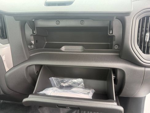 Used 2025 Chevrolet Silverado 1500 W/T RWD image 80