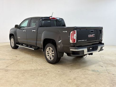 Used 2020 GMC Canyon SLT w/ Driver Alert Package AWD/4WD image 3