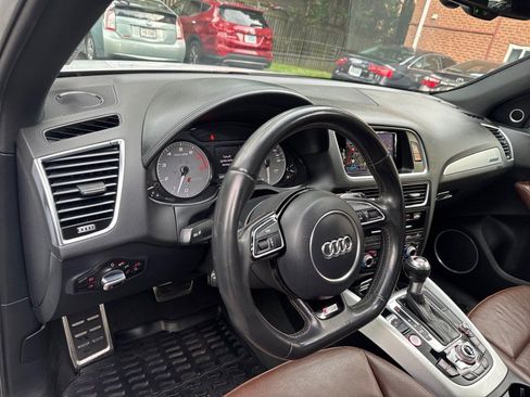 Used 2016 Audi SQ5 Premium Plus AWD/4WD image 16