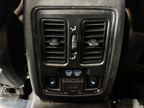Used 2017 Dodge Durango GT w/ Premium Group RWD image 31