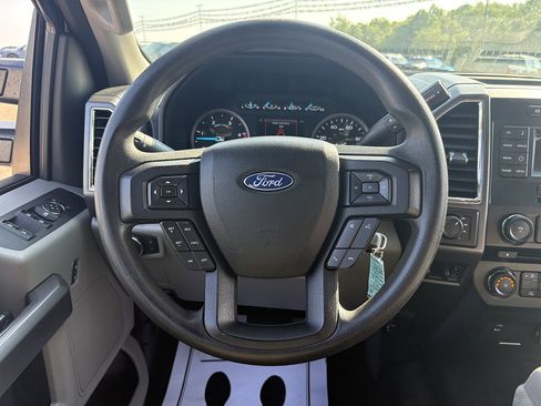 Used 2018 Ford F250 XLT AWD/4WD image 24