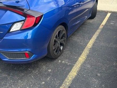 Used 2020 Honda Civic Sport image 5