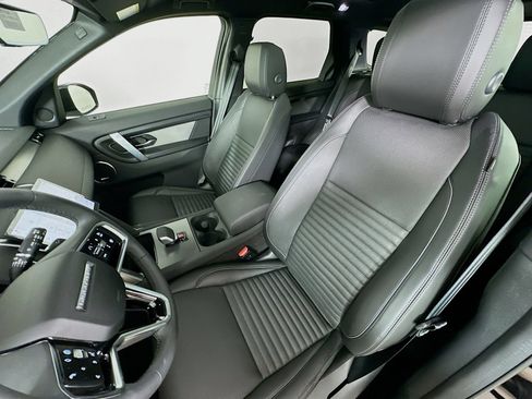 New 2026 Land Rover Discovery Sport Landmark AWD/4WD image 35