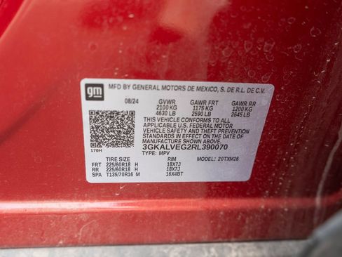 Used 2024 GMC Terrain SLT AWD/4WD image 28