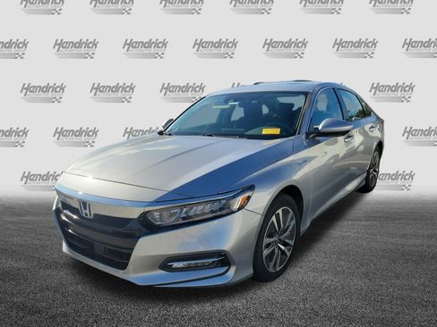 Used 2018 Honda Accord EX image 4