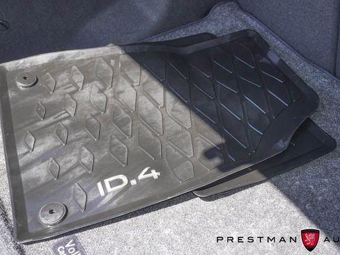 Used 2023 Volkswagen ID.4 Pro AWD/4WD image 37