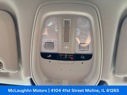 Certified 2023 Volvo XC60 B5 Core AWD/4WD image 19