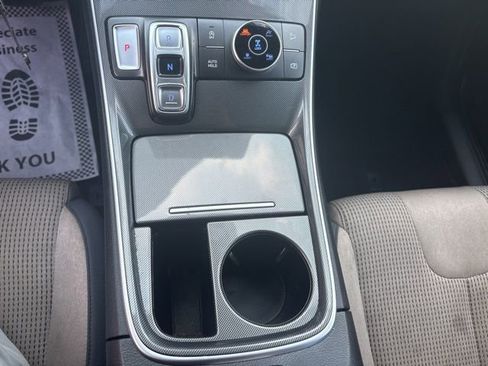 Used 2023 Hyundai Santa Fe SE image 17