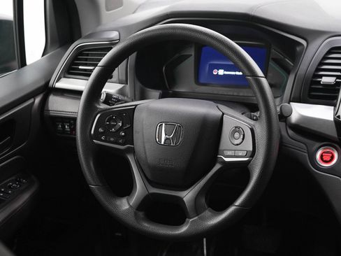Used 2019 Honda Odyssey EX image 14