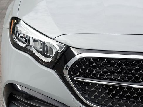 New 2026 Mercedes-Benz E 350 Sedan image 8