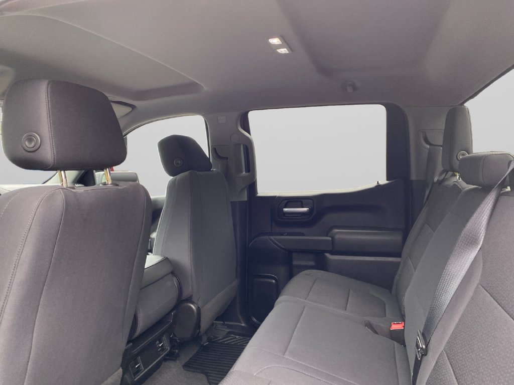 Certified 2021 Chevrolet Silverado 1500 Custom AWD/4WD image 17