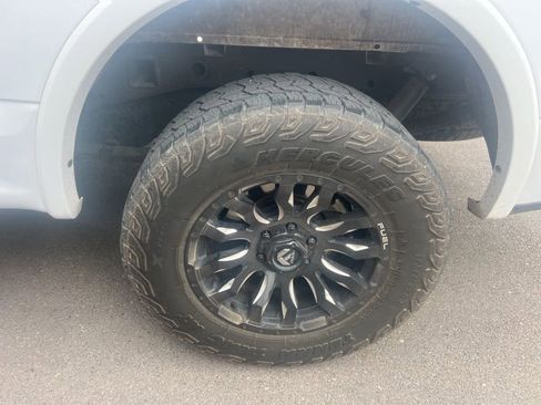 Used 2020 Ford F150 Lariat image 15